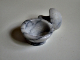 [picture: White Marble Pestle and Mortar 5]