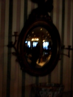 [picture: Circular Mirror]