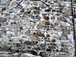 [picture: Brown stone wall]