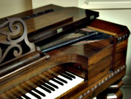 [picture: Victorian Square Grand Piano 2]