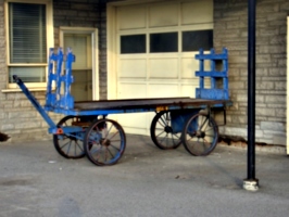 [picture: Luggage cart]