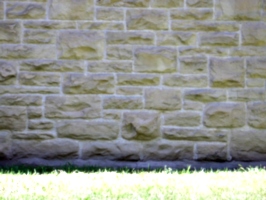 [picture: Stone wall 2]