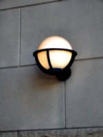 [picture: Round light]