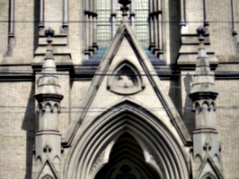 [picture: St James Cathedral vertical panorama element 9]