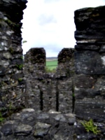 [picture: Restormel Castle 24: On the castle roof]