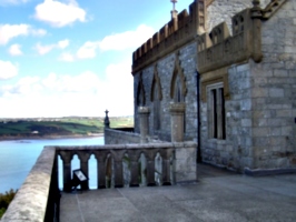 [picture: Stone balcony]