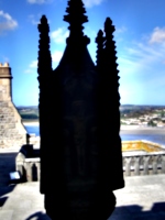 [picture: Statue outside the church 3]