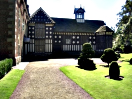 [picture: Rufford Old hall: side view]