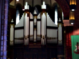 [picture: Blurry organ]