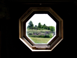 [picture: Octagonal window 4]