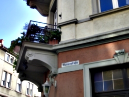 [picture: Blumenstraße]