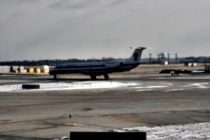 [picture: Chicago airport: American Airlines aeroplane 3]