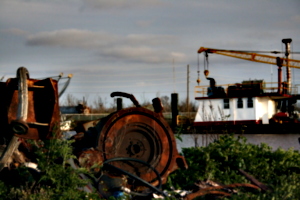 [picture: Waterside dump]