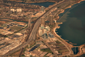 [picture: Toronto from the air 5]