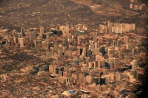 [picture: Toronto from the air 11]