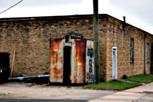 [picture: Abandoned Metal Shed 1]