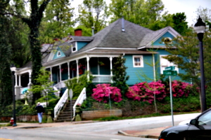 [picture: North Carolina House]