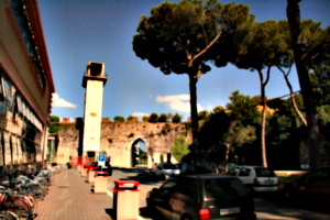 [picture: Gate in Pisa city walls 3]