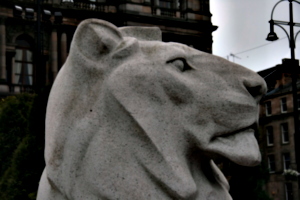 [picture: George Square 3: Stone lion 1]