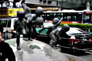 [picture: Big square 4: statue]