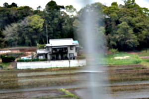 [picture: Rural Japanese house]